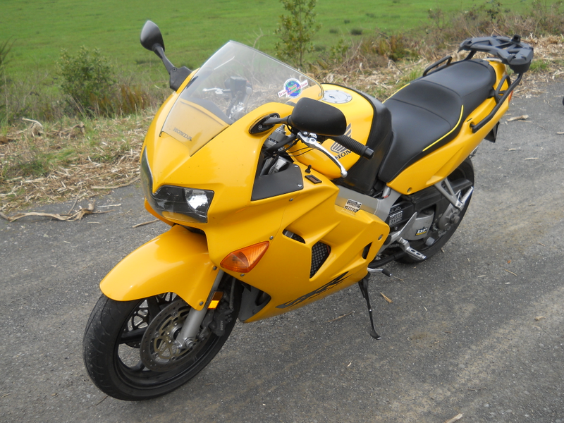 Illustration for article titled How The Honda VFR800 Kept Me On Motorcycles